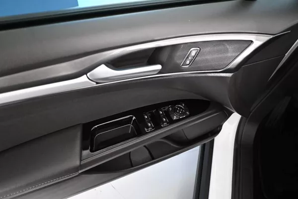 Ford Mondeo 2.0 LED Kamera ECOBLUE BUSINES - foto 15