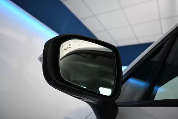 Ford Mondeo 2.0 LED Kamera ECOBLUE BUSINES - foto 25