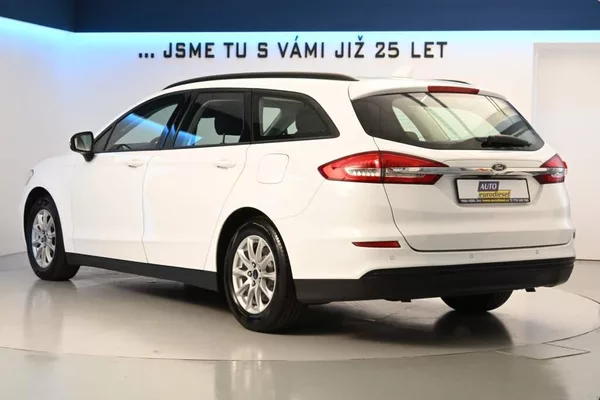 Ford Mondeo 2.0 LED Kamera ECOBLUE BUSINES - foto 7