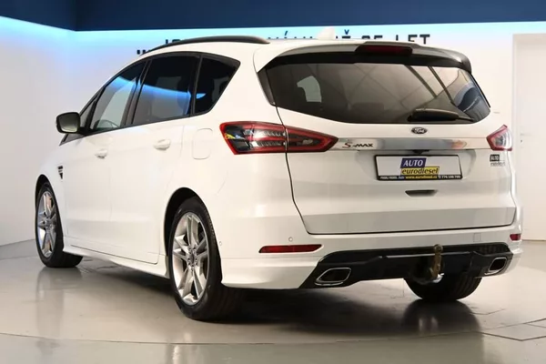 Ford S-MAX 2.0 ST-LINE 7 Míst LED ACC Web - foto 7