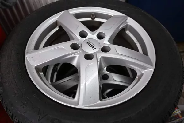 Ford Focus 1.5 ACTIVE LED Kamera ECOBLUE - foto 32