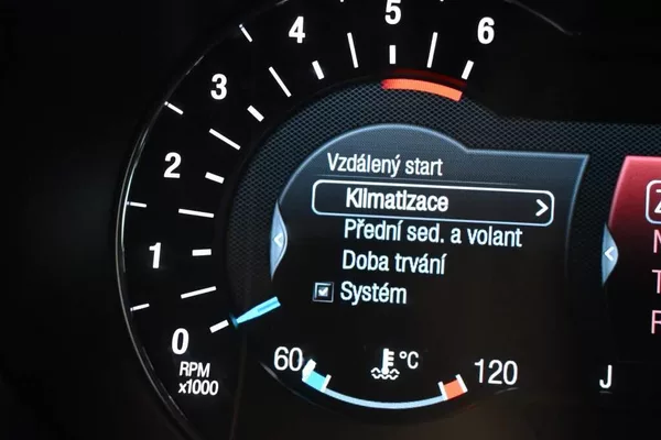 Ford S-MAX 2.0 LED SONY ACC 8AT ECOBLUE T - foto 26