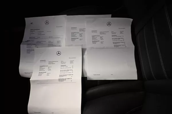 Mercedes-Benz GLC 2.0 300 E 4MATIC 9G-TRONIC LED - foto 43