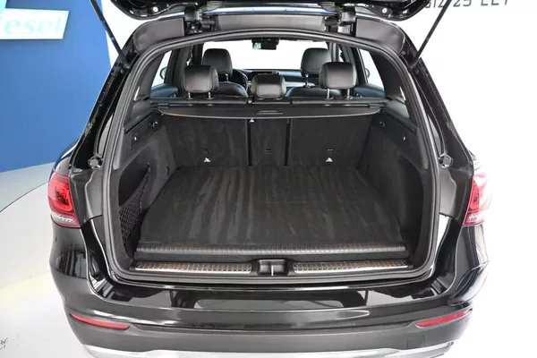 Mercedes-Benz GLC 2.0 300 E 4MATIC 9G-TRONIC LED - foto 8