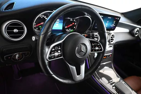 Mercedes-Benz GLC 2.0 4Matic 9G-TRONIC AMG Line - foto 13