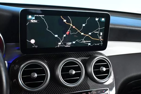 Mercedes-Benz GLC 2.0 4Matic 9G-TRONIC AMG Line - foto 17