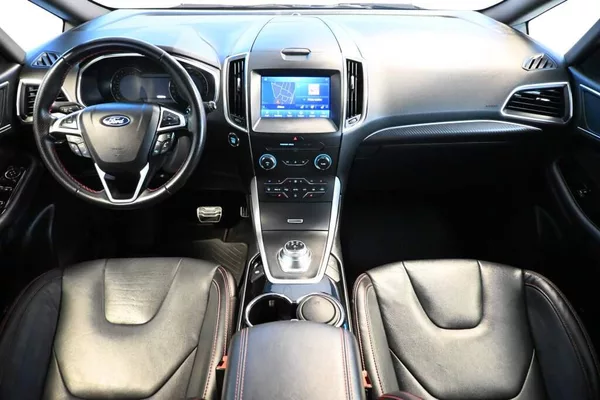Ford S-MAX 2.0 ST-LINE LED Tažné 8AT ECOB - foto 12