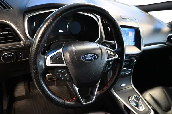 Ford S-MAX 2.0 ST-LINE LED Tažné 8AT ECOB - foto 13
