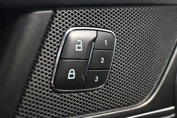 Ford S-MAX 2.0 ST-LINE LED Tažné 8AT ECOB - foto 27