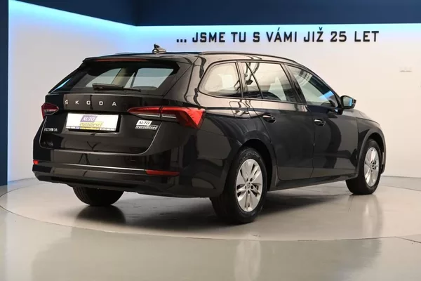 Škoda Octavia 2.0 DSG LED VIRTUAL TDI - foto 5