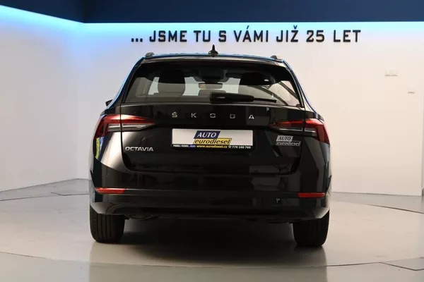 Škoda Octavia 2.0 DSG LED VIRTUAL TDI - foto 6