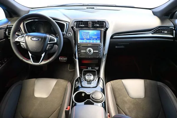 Ford Mondeo 2.0 ST-LINE LED SONY ACC Tažné - foto 12
