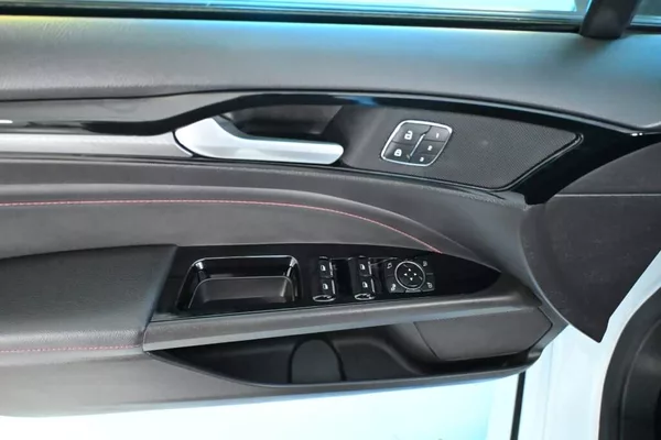 Ford Mondeo 2.0 ST-LINE LED SONY ACC Tažné - foto 15