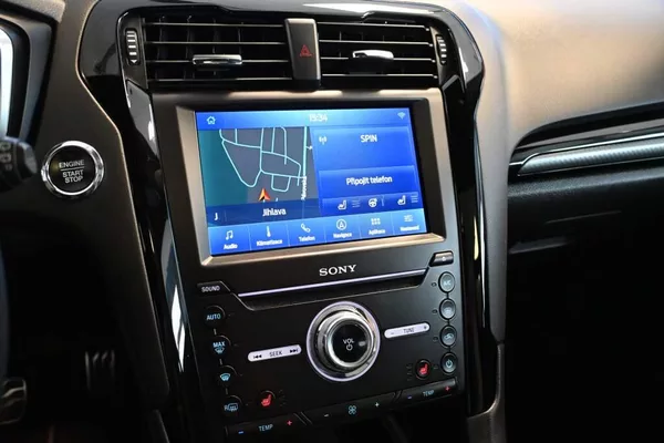 Ford Mondeo 2.0 ST-LINE LED SONY ACC Tažné - foto 16