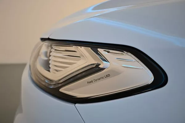 Ford Mondeo 2.0 ST-LINE LED SONY ACC Tažné - foto 32