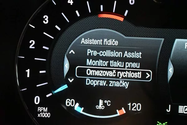 Ford Mondeo 2.0 ST-LINE LED SONY ACC Tažné - foto 36