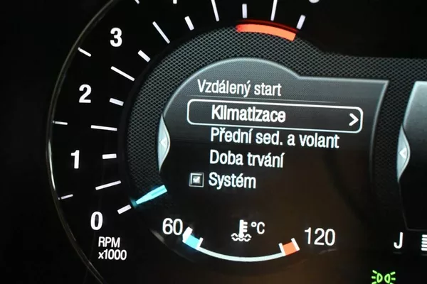 Ford Mondeo 2.0 ST-LINE LED SONY ACC Tažné - foto 37