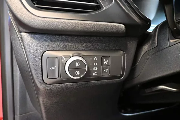 Ford Kuga 1.5 ST-LINE X LED ACC Tažné BO - foto 25