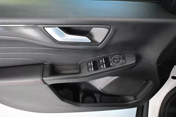 Ford Kuga 2.5 ST-LINE X LED ACC VIRTUAL - foto 15