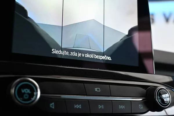 Ford Kuga 2.5 ST-LINE X LED ACC VIRTUAL - foto 24