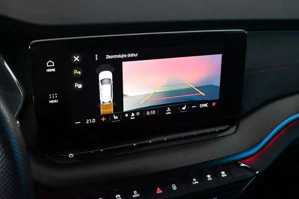 Škoda Octavia 2.0 RS DSG 147KW Matrix LED Vi - foto 25