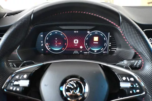 Škoda Octavia 2.0 RS DSG 147KW Matrix LED Vi - foto 32