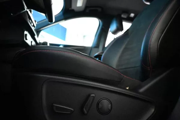 Ford Kuga 2.0 ST-LINE X LED ACC BO Tažné - foto 31