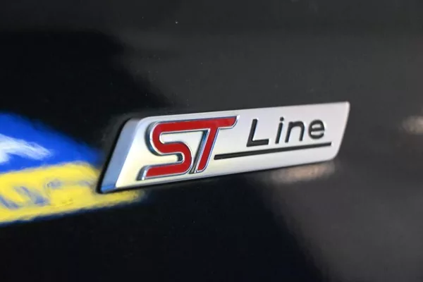 Ford Kuga 2.0 ST-LINE X LED ACC BO Tažné - foto 45