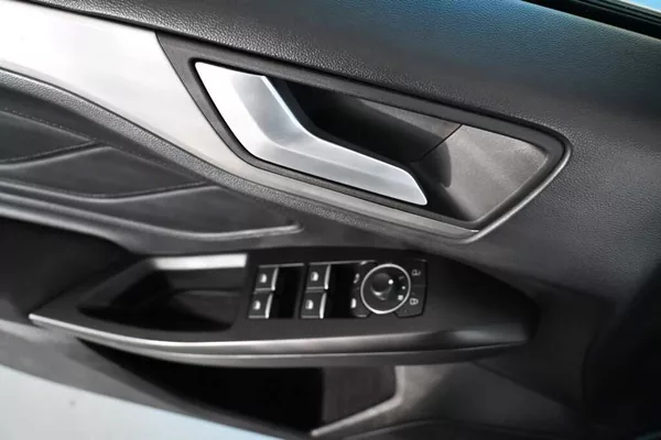 Ford Focus 1.5 LED TITANIUM Kamera 8AT EC - foto 14