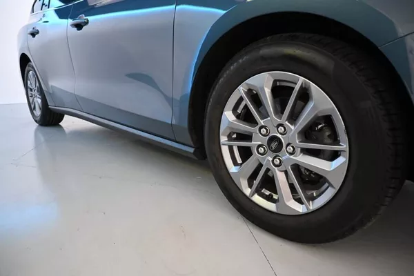 Ford Focus 1.5 LED TITANIUM Kamera 8AT EC - foto 27