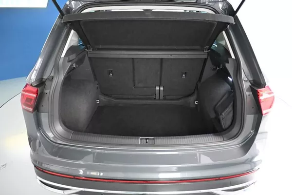 Volkswagen Tiguan 2.0 4Motion Urban Sport 147KW - foto 8