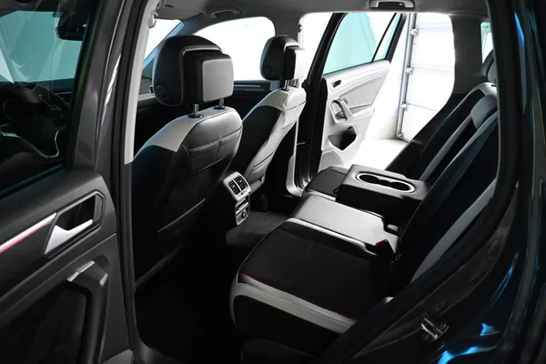 Volkswagen Tiguan 2.0 4Motion Urban Sport 147KW - foto 9