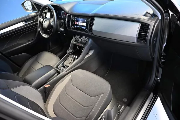 Škoda Kodiaq 2.0 LED DSG VIRTUAL ACC Kamera - foto 10