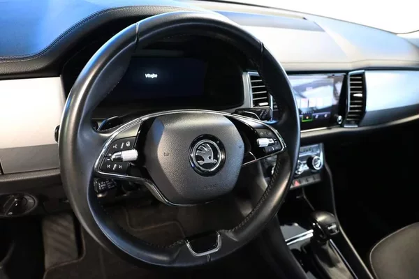 Škoda Kodiaq 2.0 LED DSG VIRTUAL ACC Kamera - foto 13