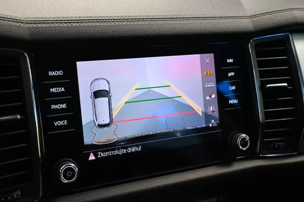 Škoda Kodiaq 2.0 LED DSG VIRTUAL ACC Kamera - foto 20