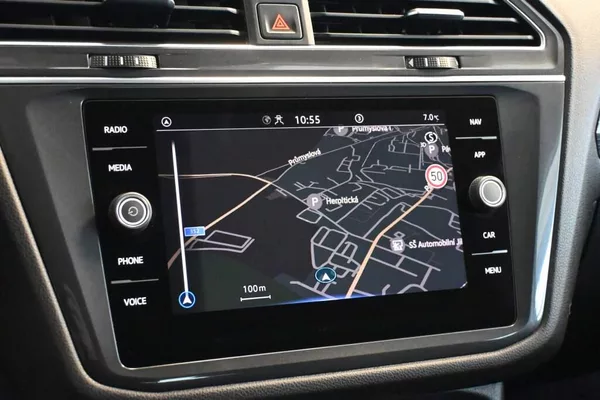 Volkswagen Tiguan Allspace 2.0 DSG LED ACC VIRTUAL Tažné - foto 17