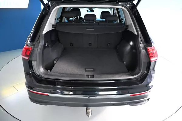 Volkswagen Tiguan Allspace 2.0 DSG LED ACC VIRTUAL Tažné - foto 8