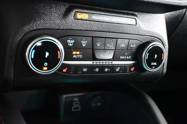 Ford Kuga 2.5 ST-LINE X LED ACC VIRTUAL - foto 25
