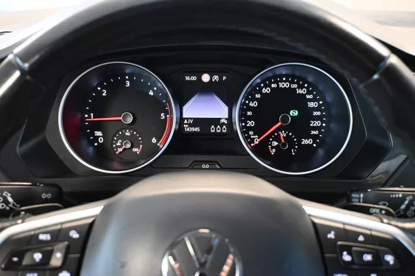 Volkswagen Tiguan 2.0 DSG LED ACC Kamera Tažné T - foto 22