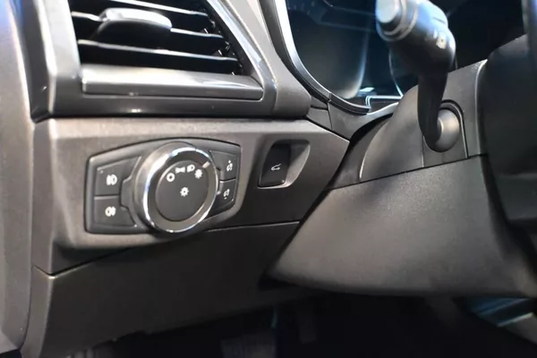 Ford Mondeo 2.0 LED ACC SONY TITANIUM 8AT - foto 15