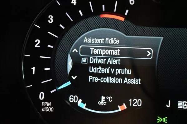 Ford Mondeo 2.0 LED ACC SONY TITANIUM 8AT - foto 31