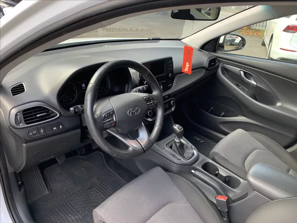 Hyundai i30 1,6 CRDI ČR - foto 11