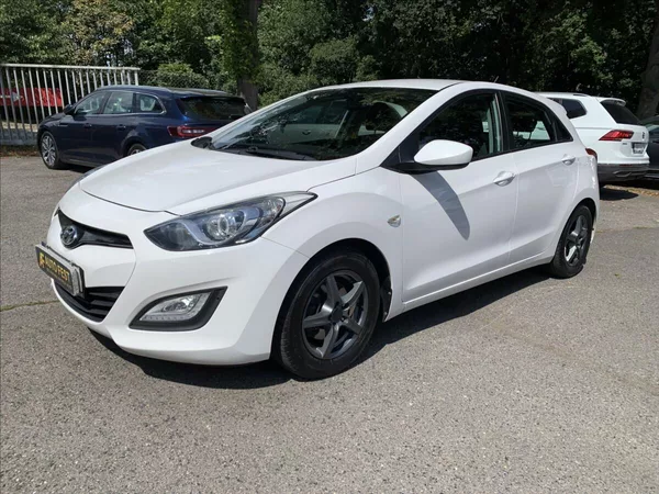 Hyundai i30 1,4 i, ČR