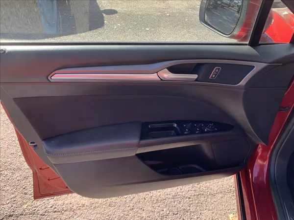 Ford Mondeo 2,0 TDCI 4x4 ČR - foto 10