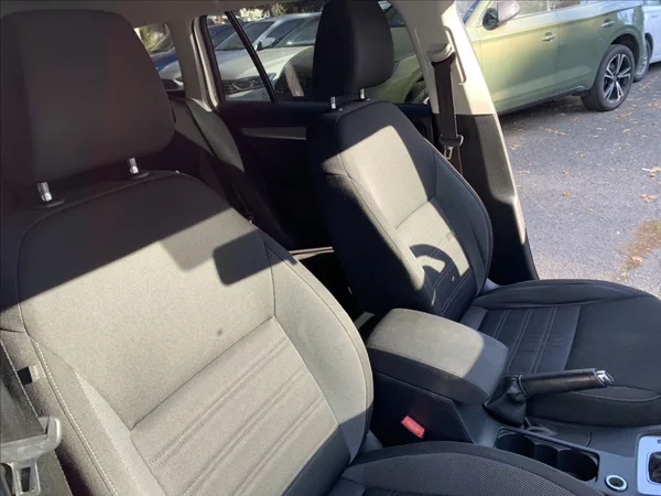 Škoda Octavia 2,0 TDI DSG 4X4,1.MAJ,ČR - foto 15