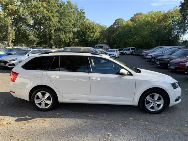 Škoda Octavia 2,0 TDI DSG 4X4,1.MAJ,ČR - foto 5