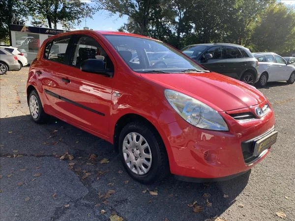 Hyundai i20 1,3 i - foto 3