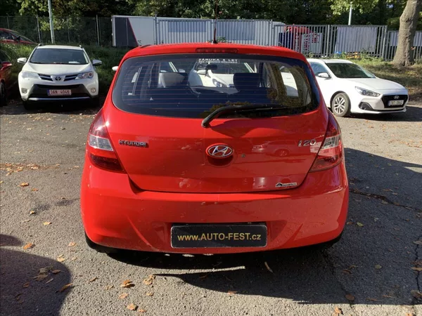 Hyundai i20 1,3 i - foto 7
