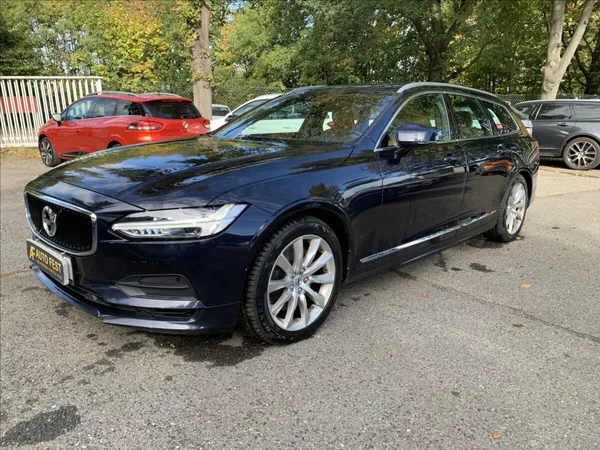 Volvo V90 2,0 D5 AWD MOMENTUM ČR,1.MAJ.