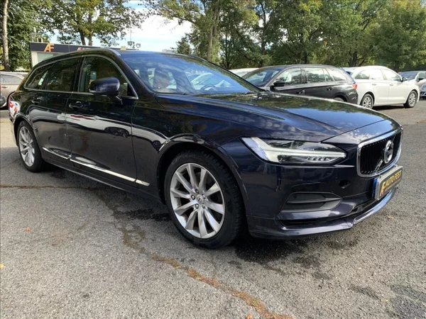 Volvo V90 2,0 D5 AWD MOMENTUM ČR,1.MAJ. - foto 3